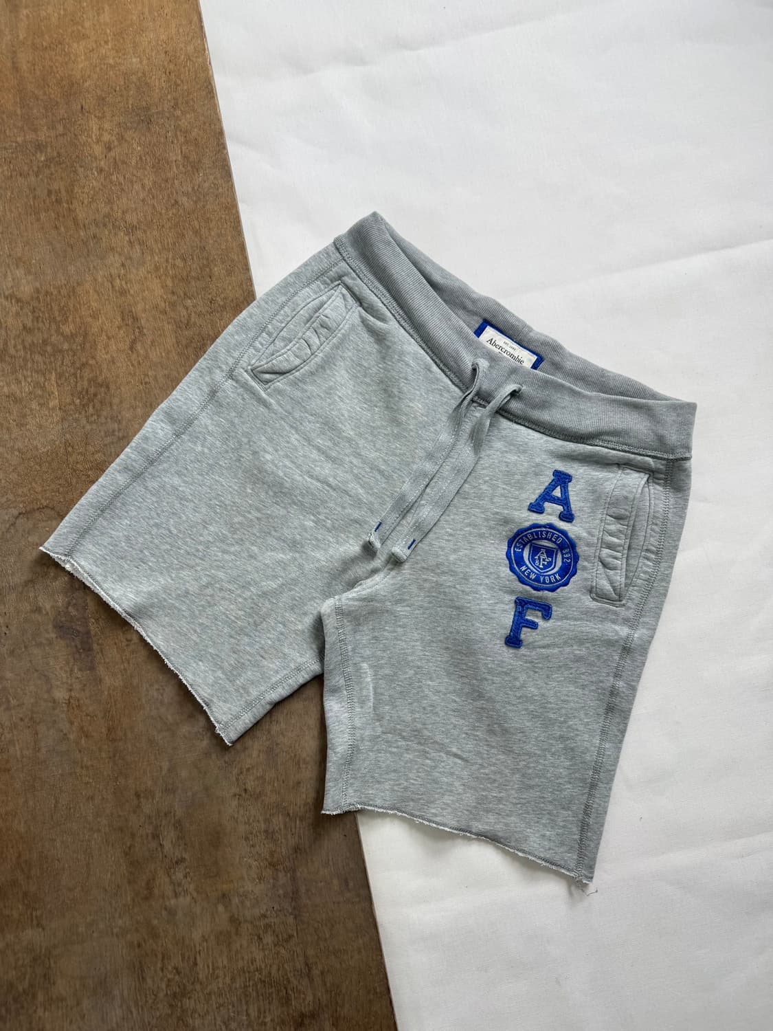 abercrombie 아베크롬비 빈티지 자수 스웻 반바지 상품이미지2