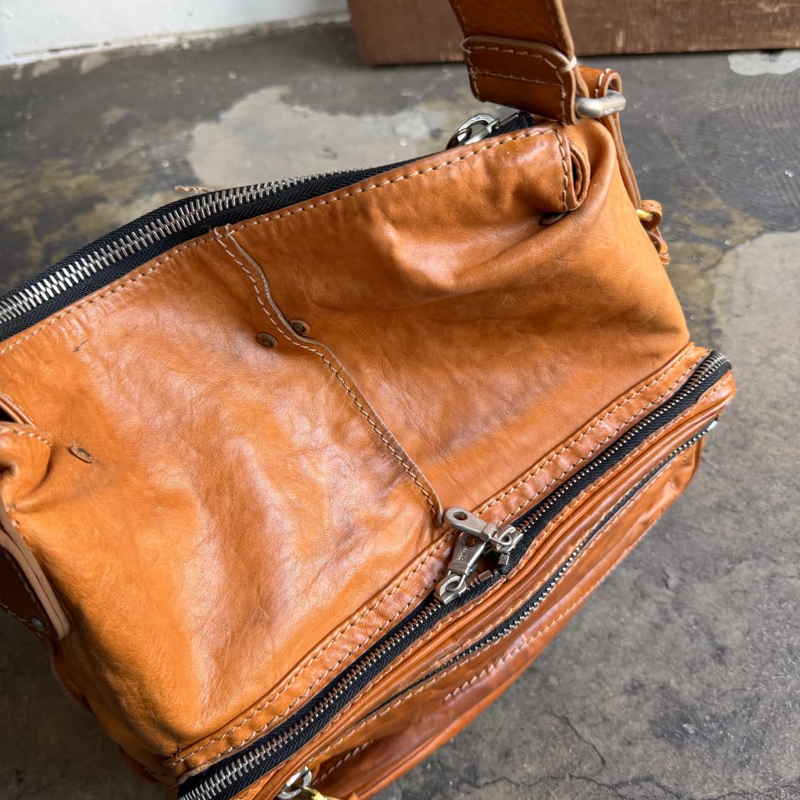 끌로에 멀티 포켓 레더 숄더백 상품이미지7