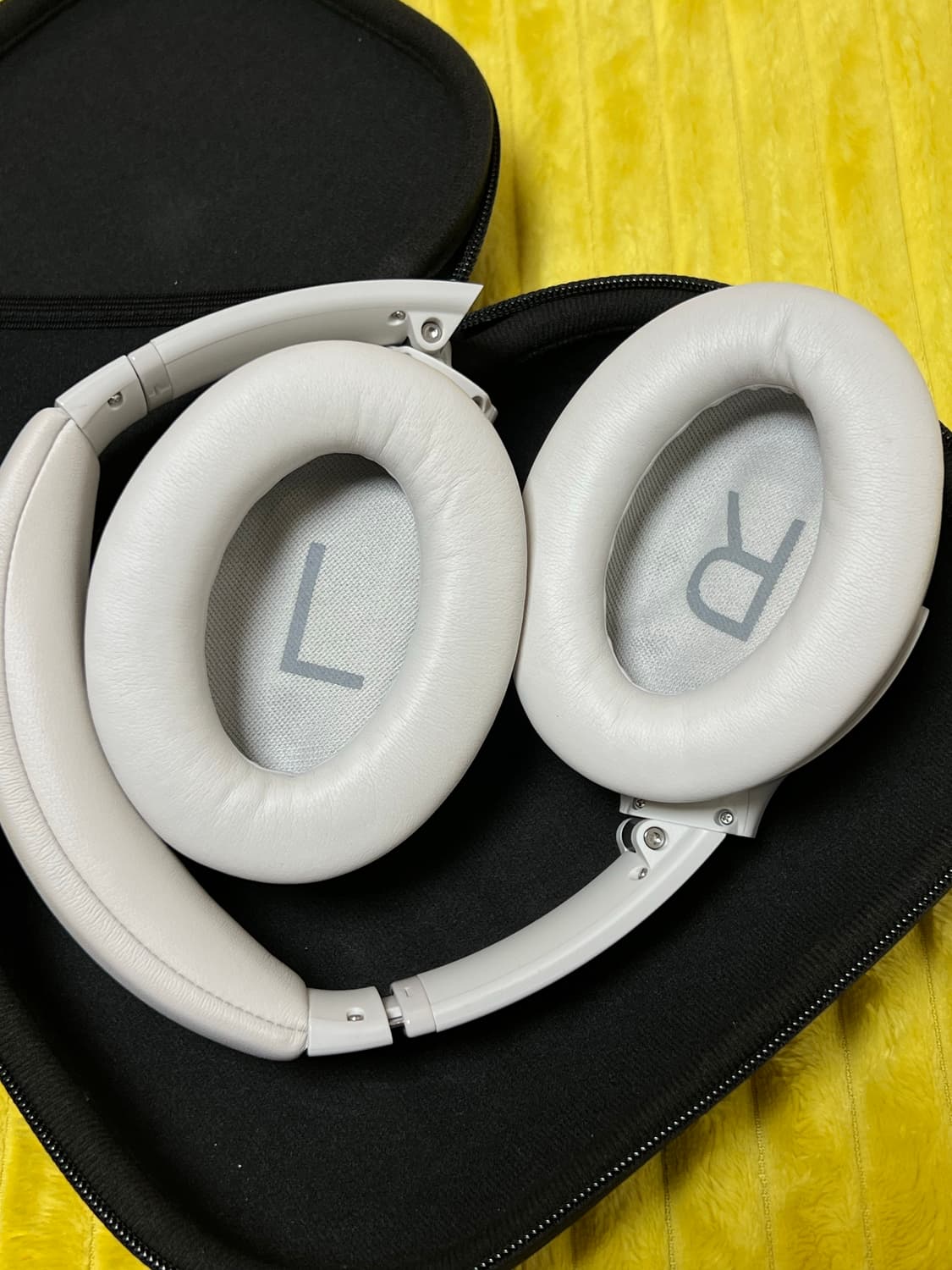 보스 QC45 화이트 스모크 상품이미지3