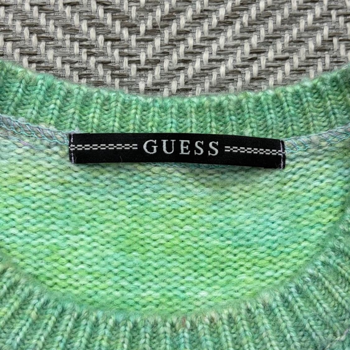 게스 울블렌드 니트 v2029 상품이미지5