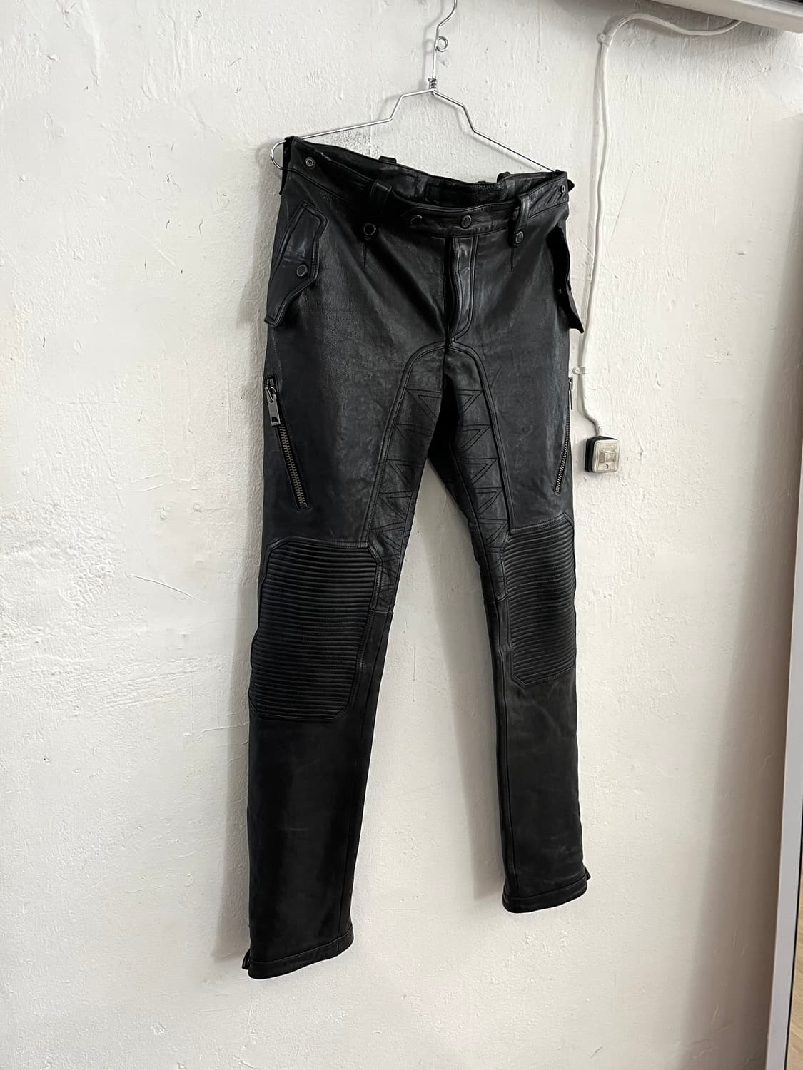 버버리 프로섬 2011SS 런웨이 레더 바이커 팬츠 상품이미지4