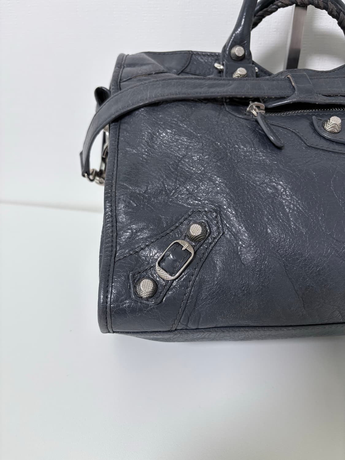 발렌시아가 자이언트 모터백 다크그레이 상품이미지5