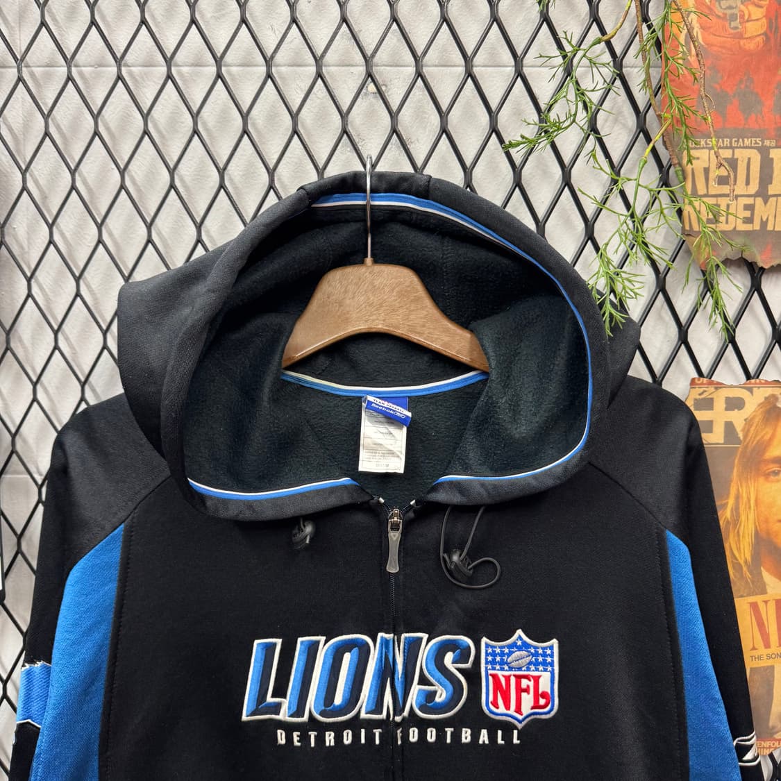 00s 리복 X NFL 후드 집업 라이언즈 자수 빅로고 블루 블랙 상품이미지3