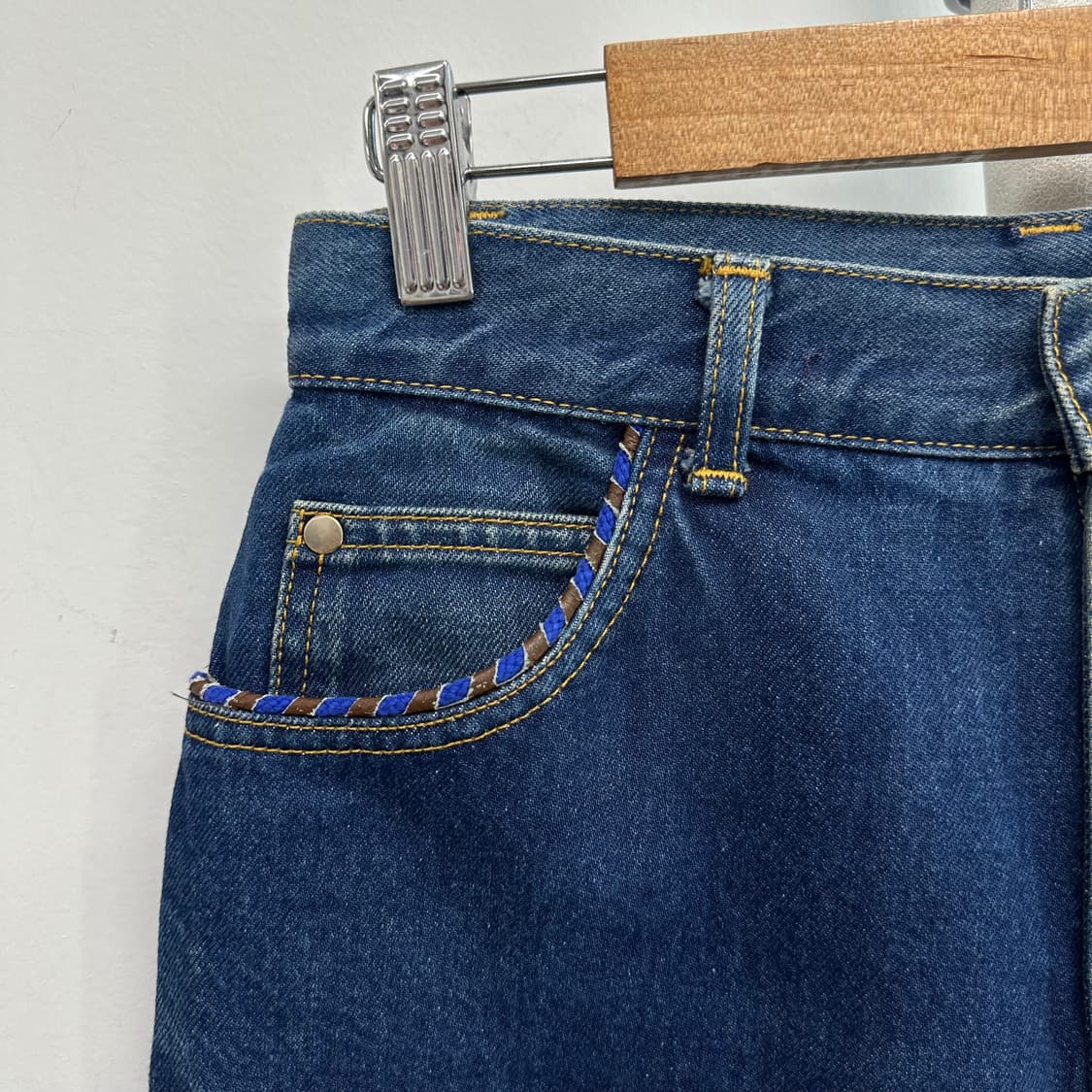 입생로랑 아카이브 로고 데님 팬츠 상품이미지4