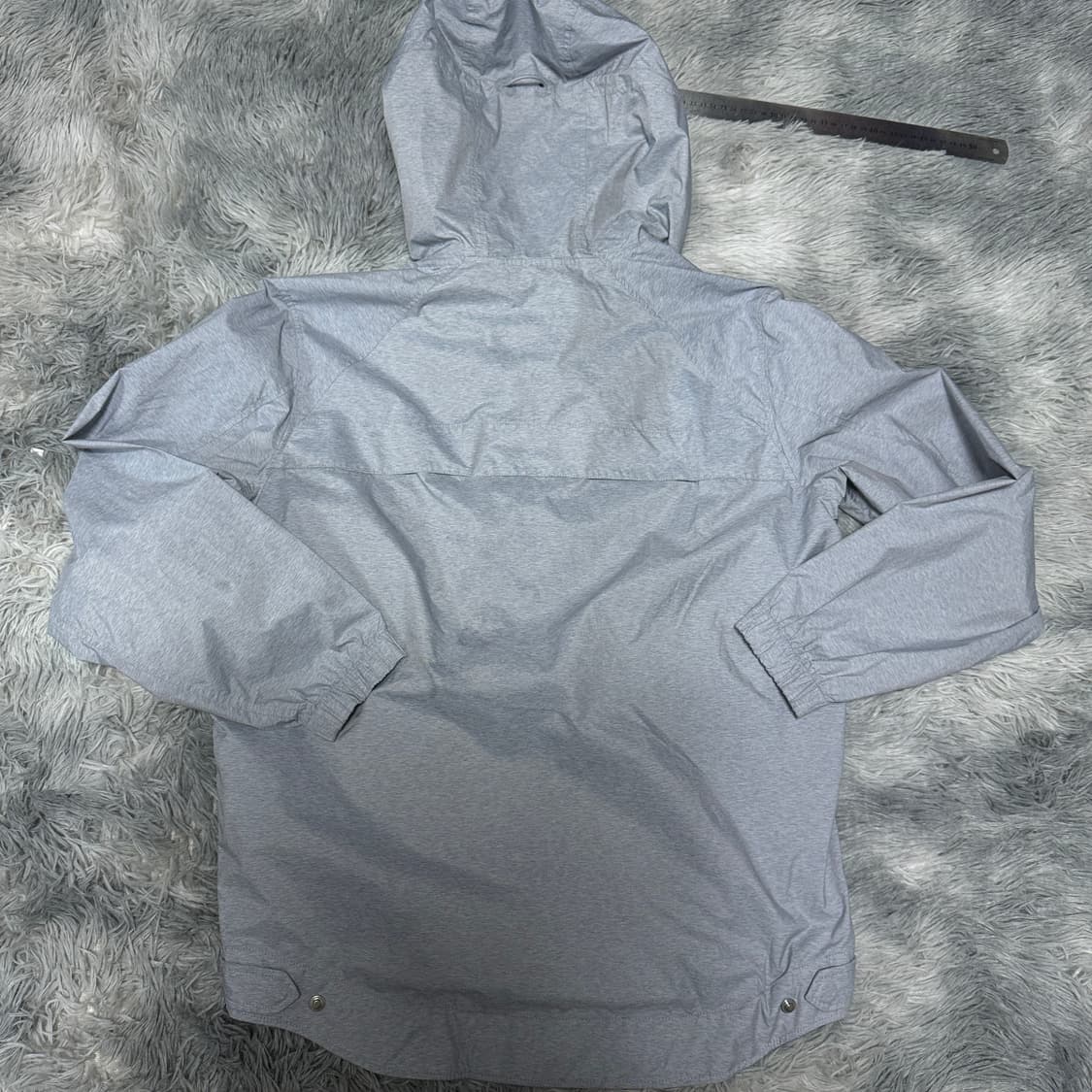 라코스테 실버색상 바람막이 95사이즈 상품이미지6