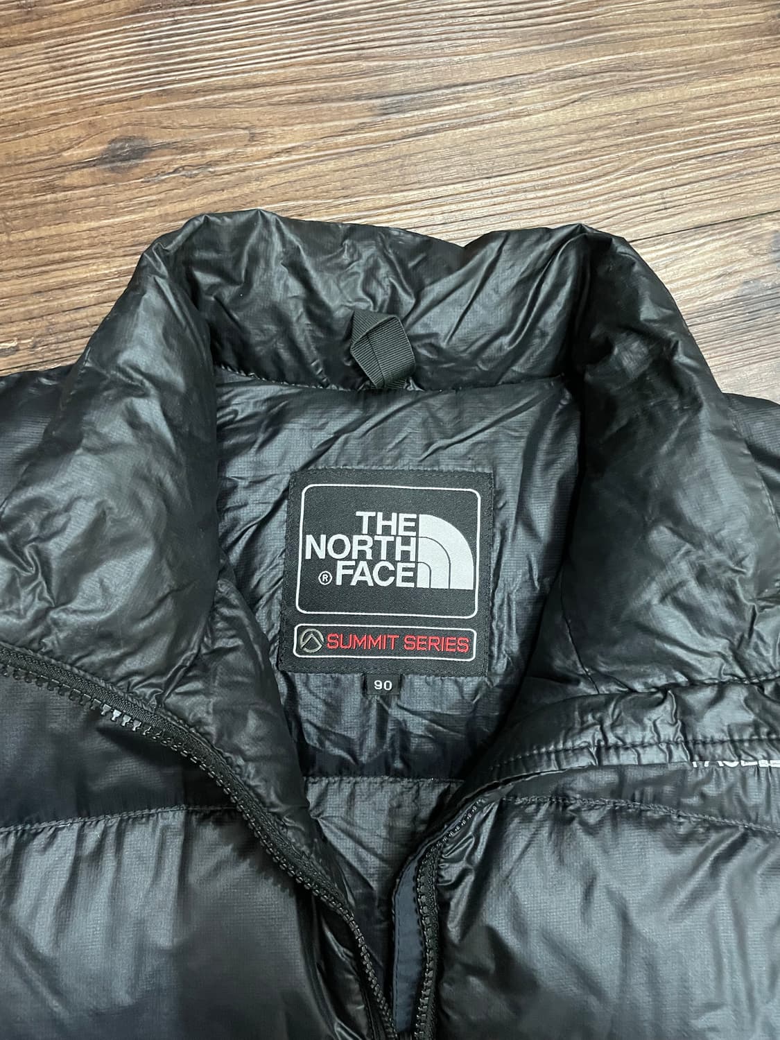 노스페이스 아콘카구아 써밋 다운 패딩 자켓 블랙 상품이미지8