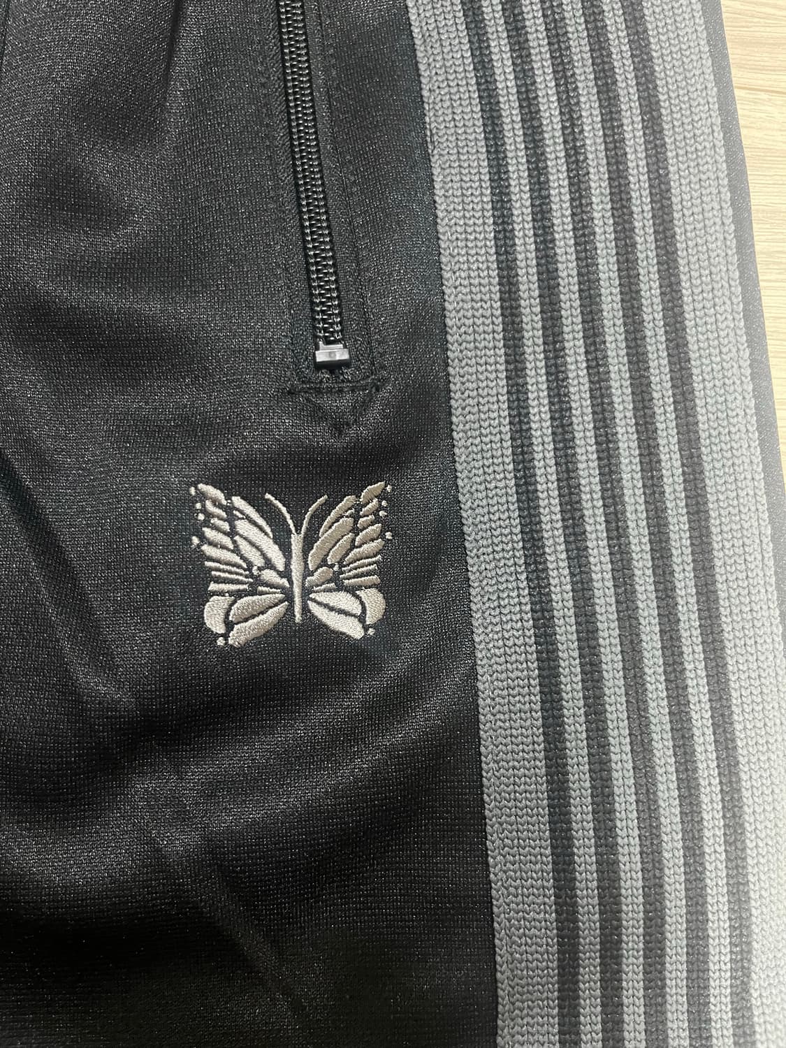 니들스 hd 쇼츠 반바지 트랙팬츠 xs 블랙 상품이미지1