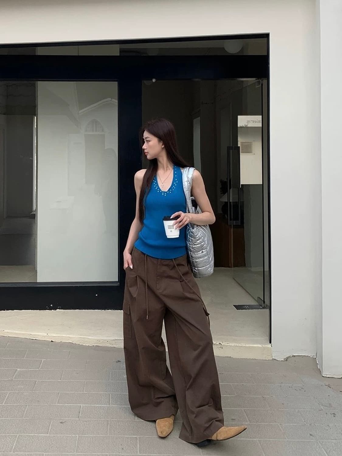 블루 펀칭 홀터넥 나시 상품이미지5