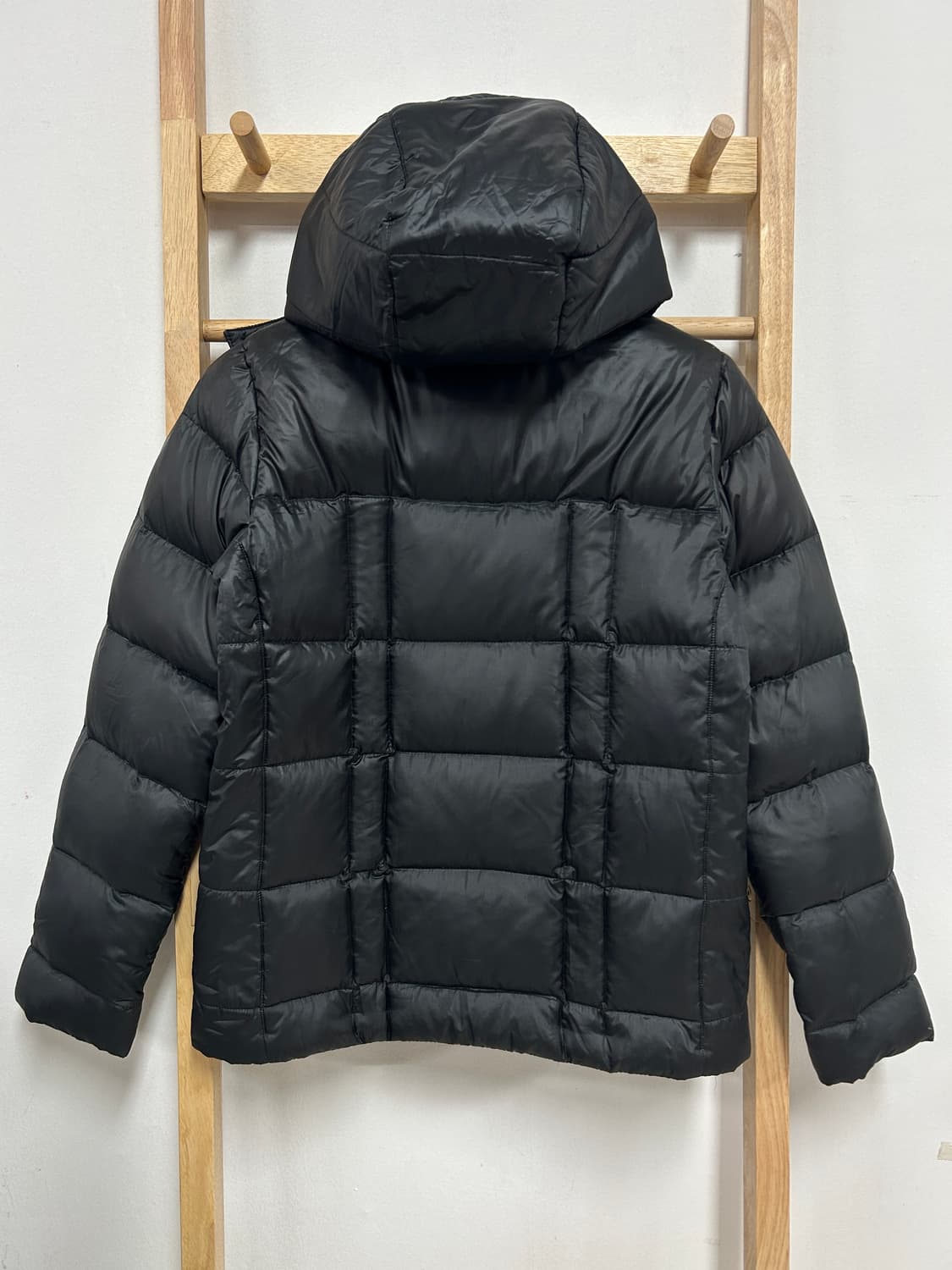 00s 나이키 스우시로고 스퀘어 퀼팅 덕다운 패딩 블랙 상품이미지2