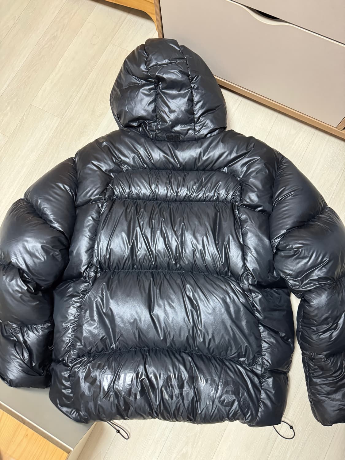(급처)슈프림 페더웨이트 다운 패딩  상품이미지3