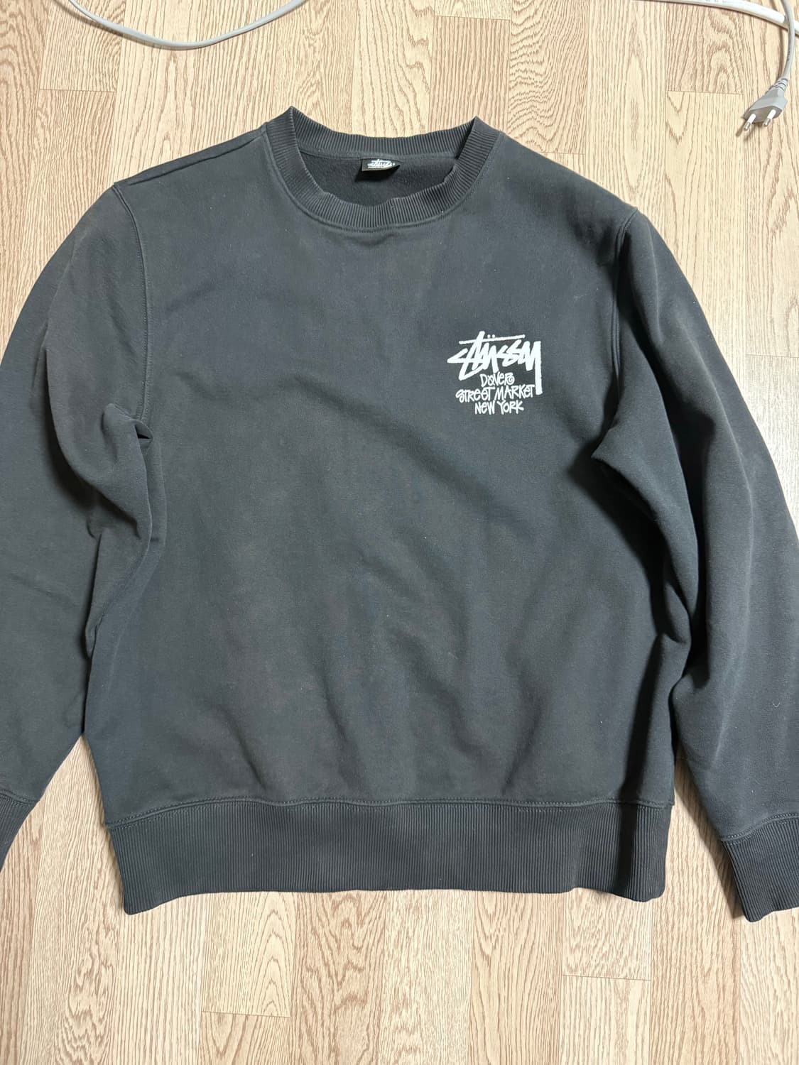 스투시 x 도버스트릿마켓 뉴옥 맨투맨 [M] 상품이미지1