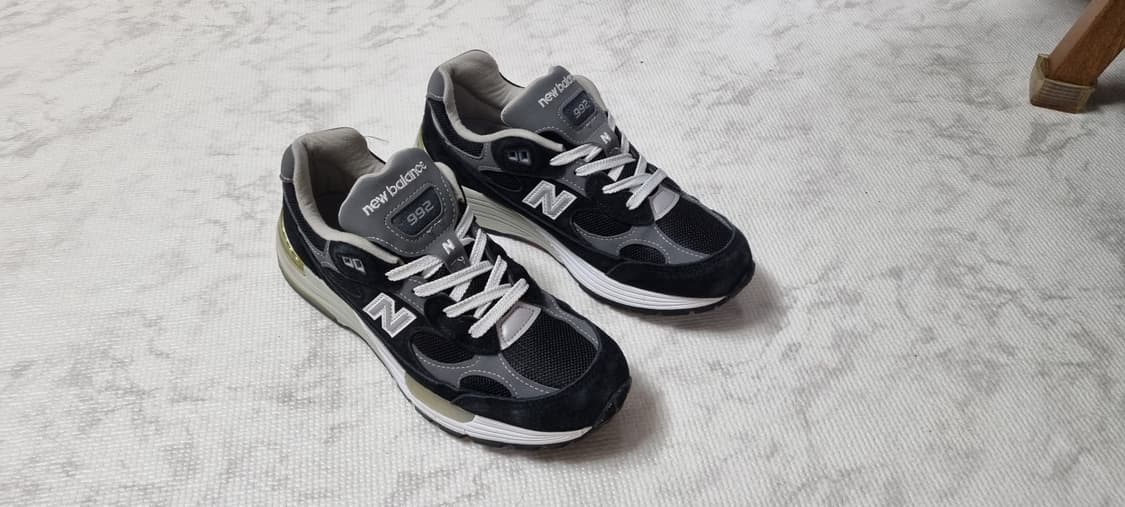 뉴발란스 992 eb 블랙 그레이 230 상품이미지2