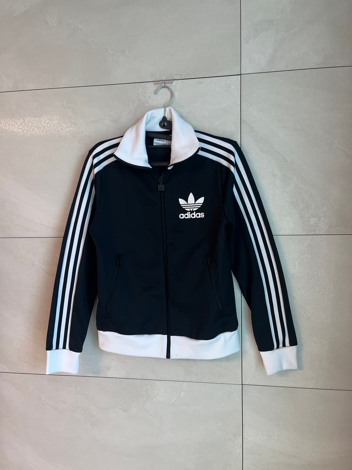 아디다스 클래식 파이어버드 검,흰 져지 [S] 상품이미지3