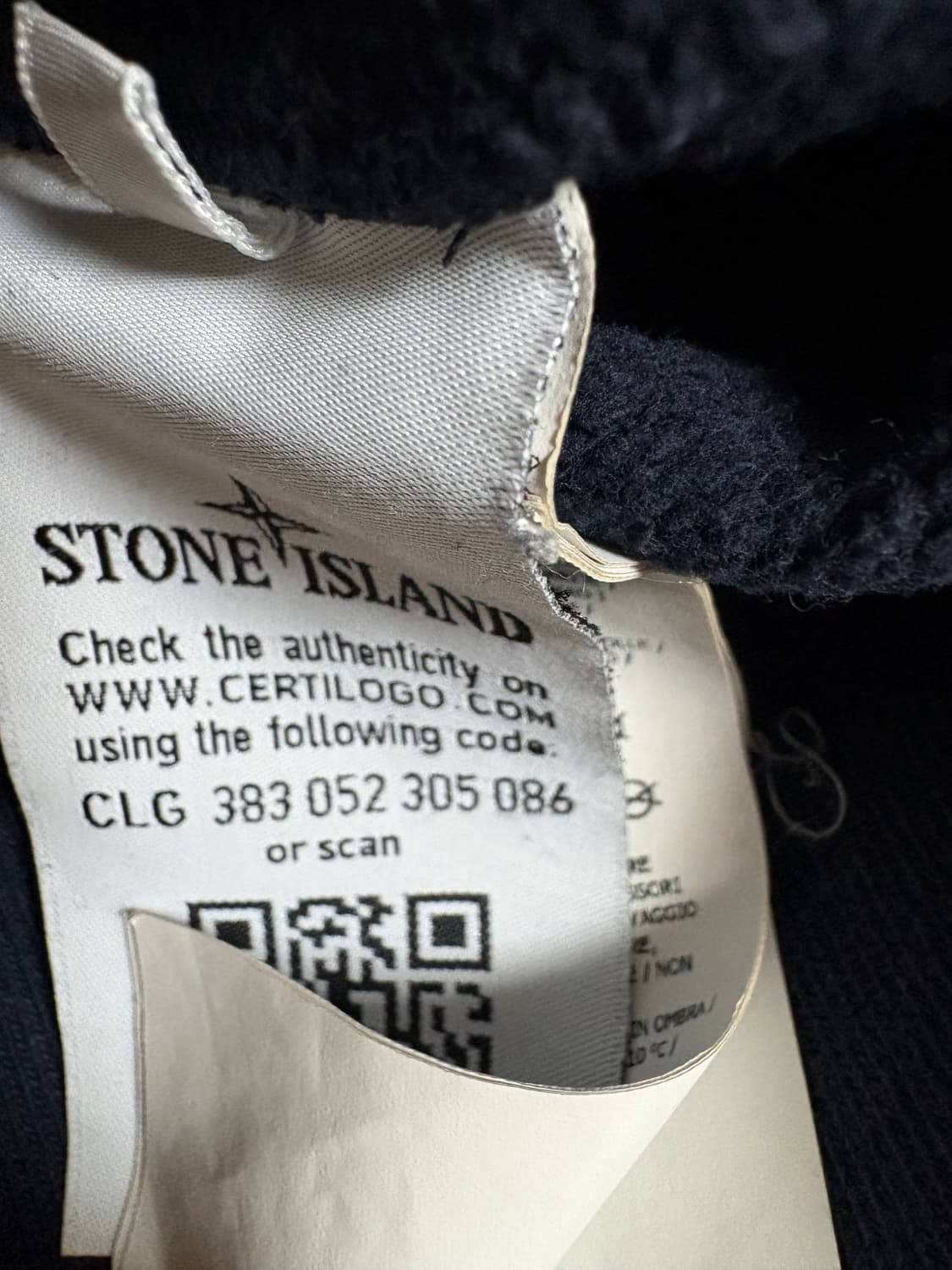 스톤아일랜드 네이비 맨투맨 상품이미지2