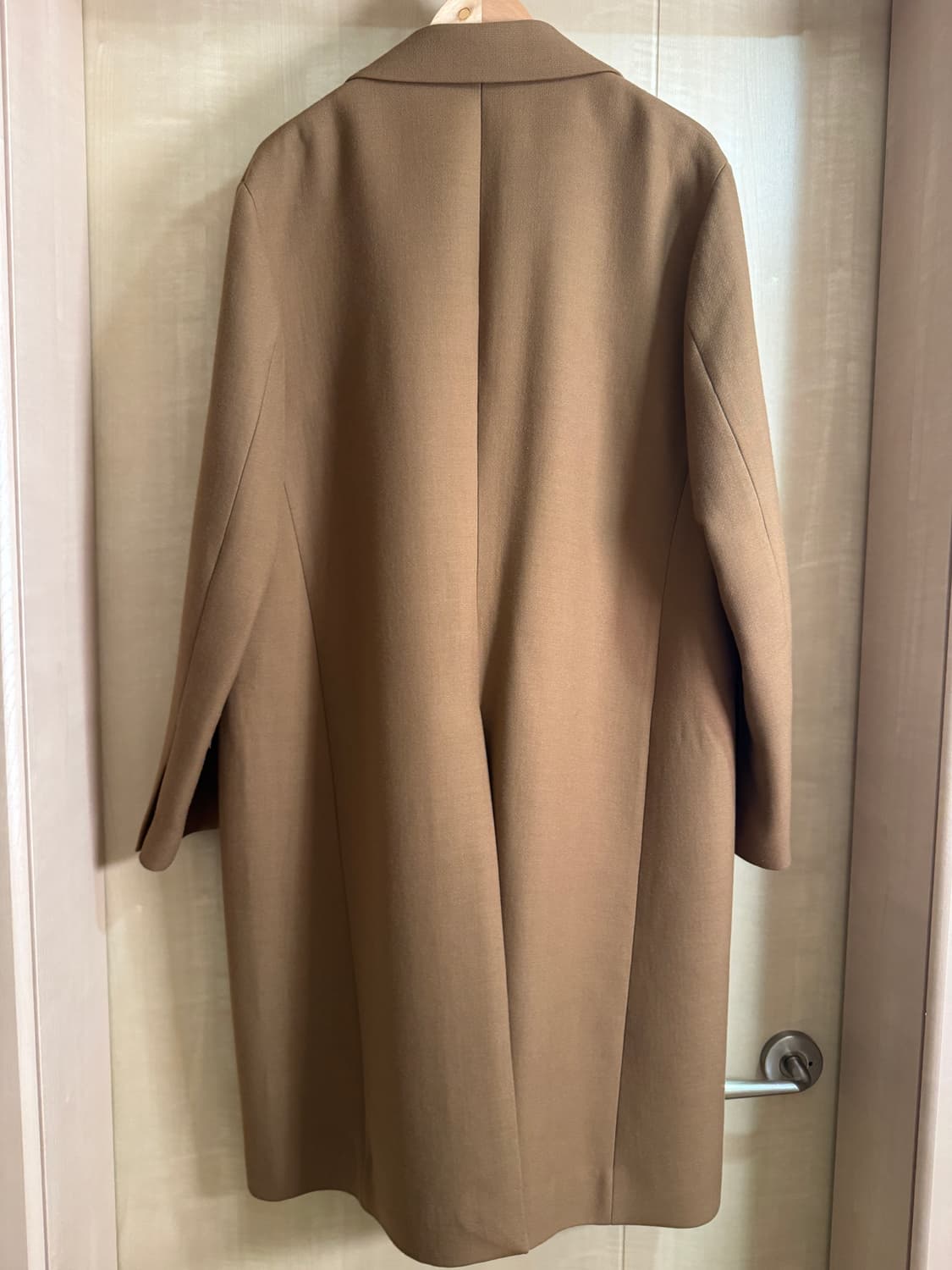 솔리드옴므 23fw 세미더블코트 카멜 48 상품이미지3