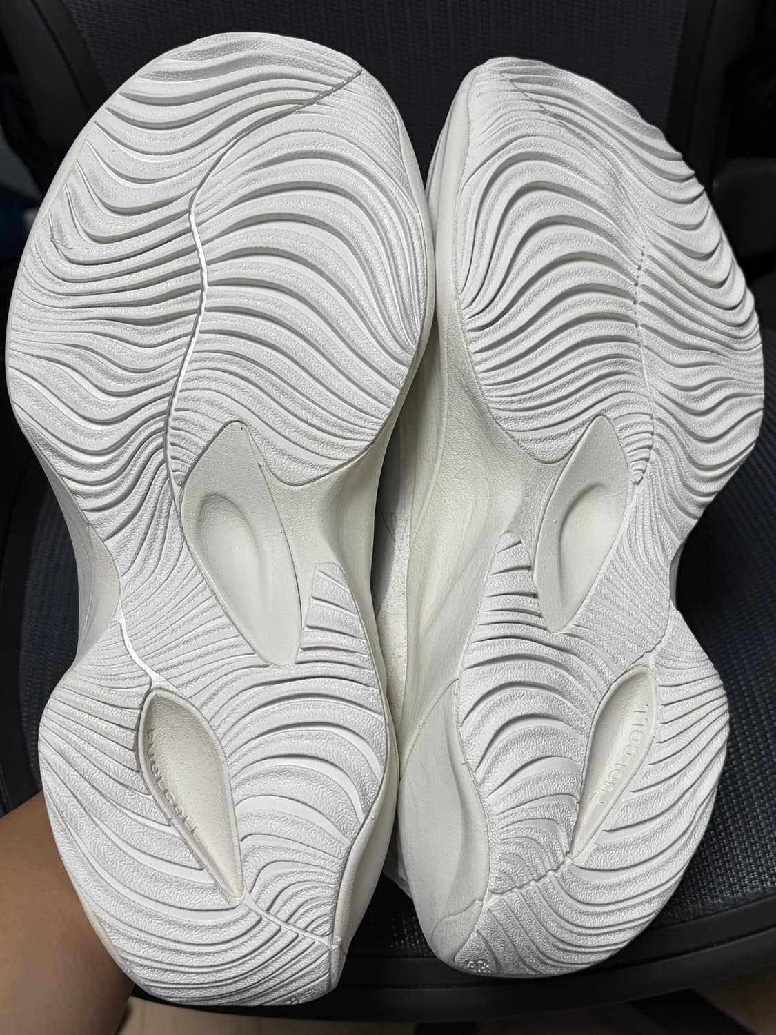 뉴발란스 wrpd 화이트 운동화 265mm 상품이미지3