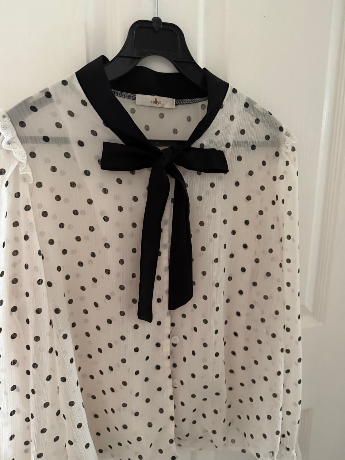 Sellys 도트 리본 레이스 블라우스 상품이미지3