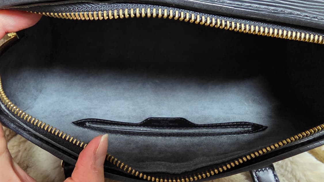 루이비통 수플로 에삐 빠삐용 상품이미지4