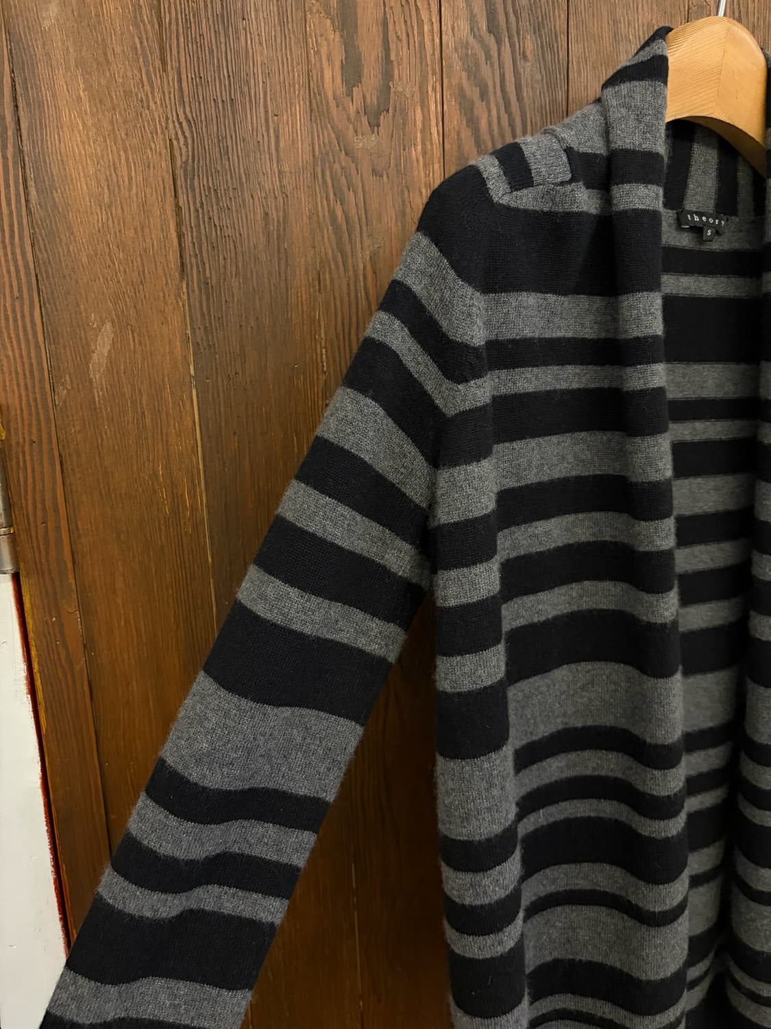 띠어리 정품 캐시미어100 스트라이프 숄 가디건 상품이미지4