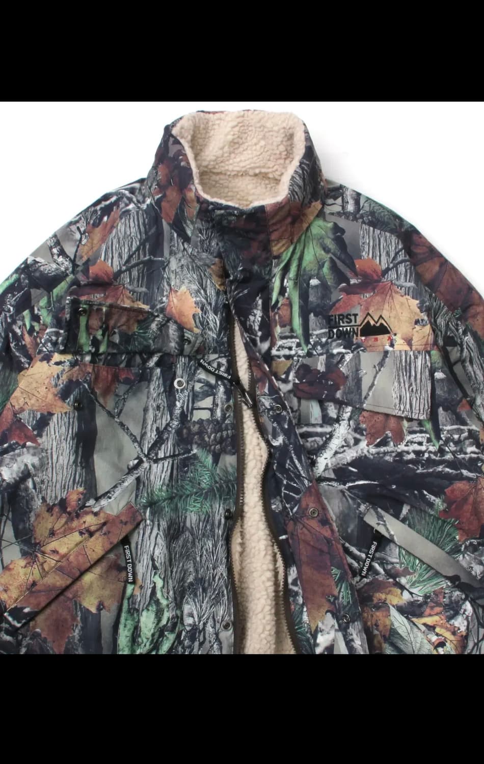 퍼스트다운 리버시블 양털 쉐르파 봄버 상품이미지3