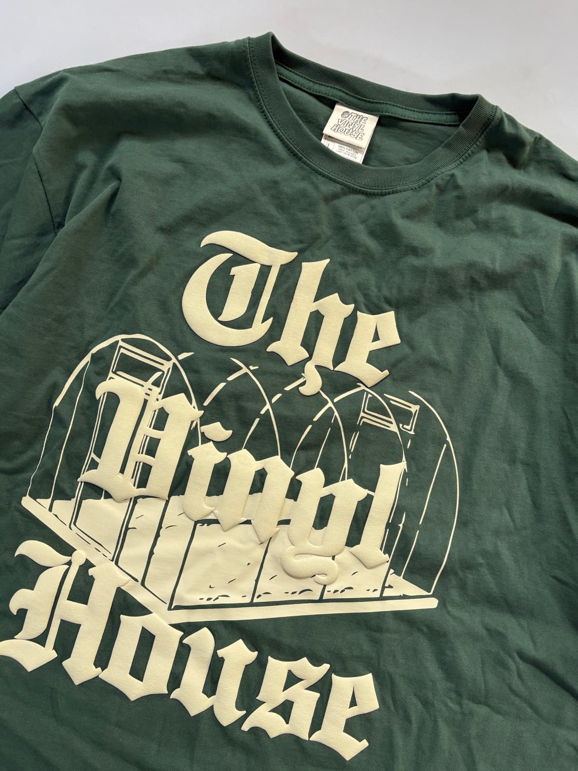 더바이닐하우스 반팔 티셔츠 상품이미지1