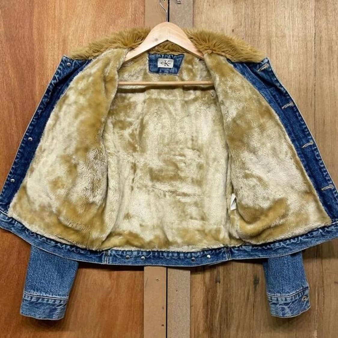 캘빈클라인 쉐르파 트러커 자켓 (여성S-M) 상품이미지4