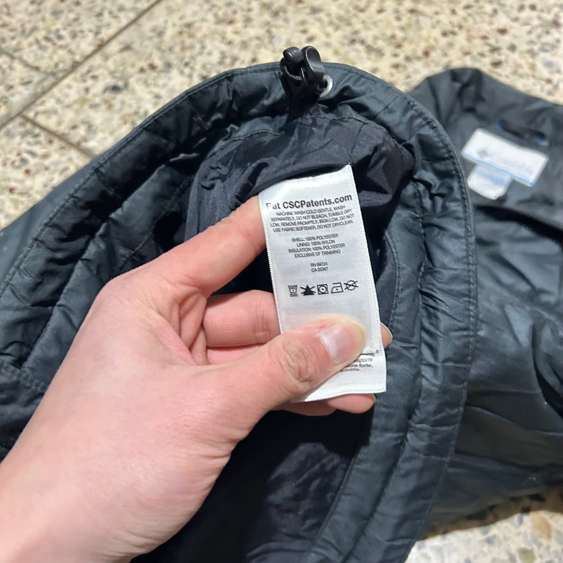 콜롬비아(Columbia) 블랙 경량패딩 지켓 상품이미지5