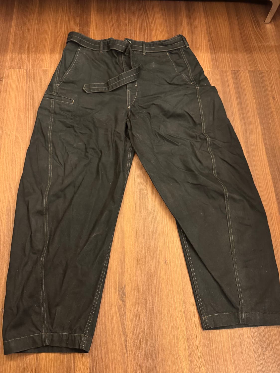 [52] 르메르 트위스티드 벨티드 데님 블랙 상품이미지1