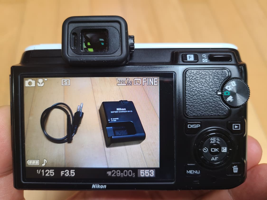 니콘 Nikon 1 V1 바로 사용 가능 희귀 모델 상품이미지5