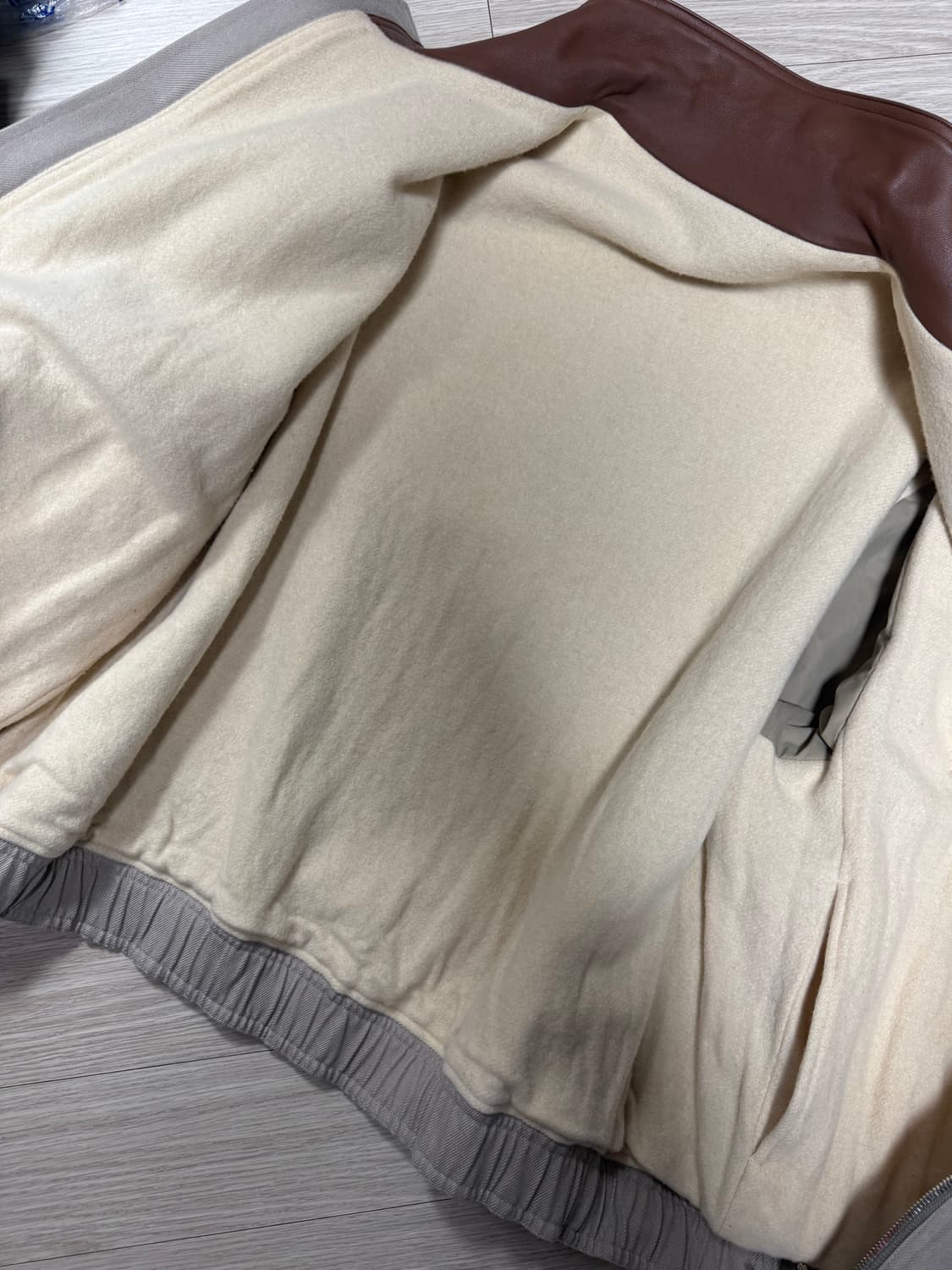 [2] 헤릴 23AW 위켄드 자켓 리버시블 베이지 상품이미지3