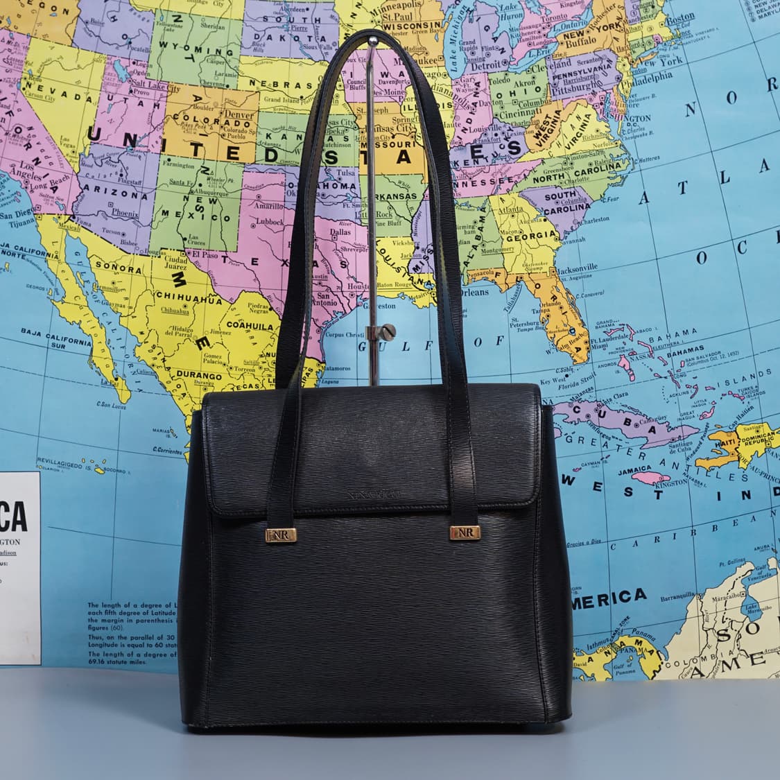 니나리치 사피아노 레더 빈티지 백 상품이미지2