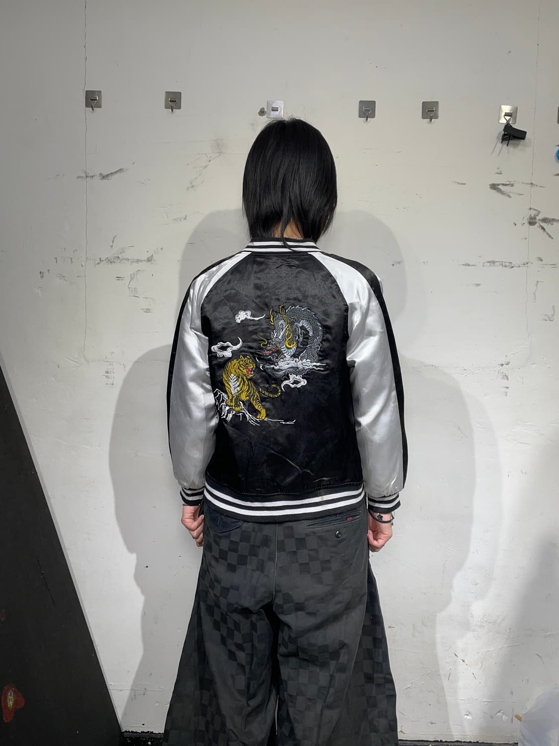 일본빈티지 블랙 용 호랑이 오리엔탈 자수 스카잔 XS 상품이미지4