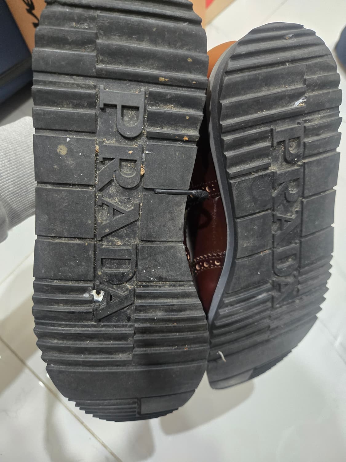 프라다 더비 구두 260 상품이미지6