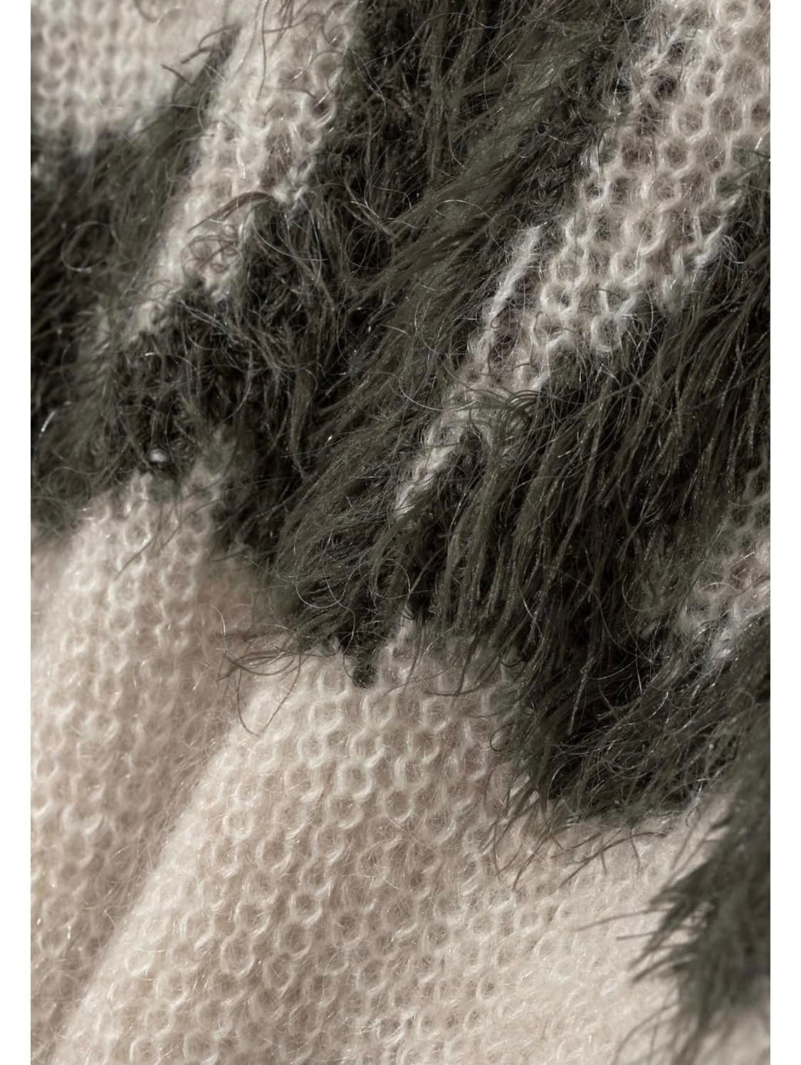 세터 모헤어 라운드 니트 상품이미지5