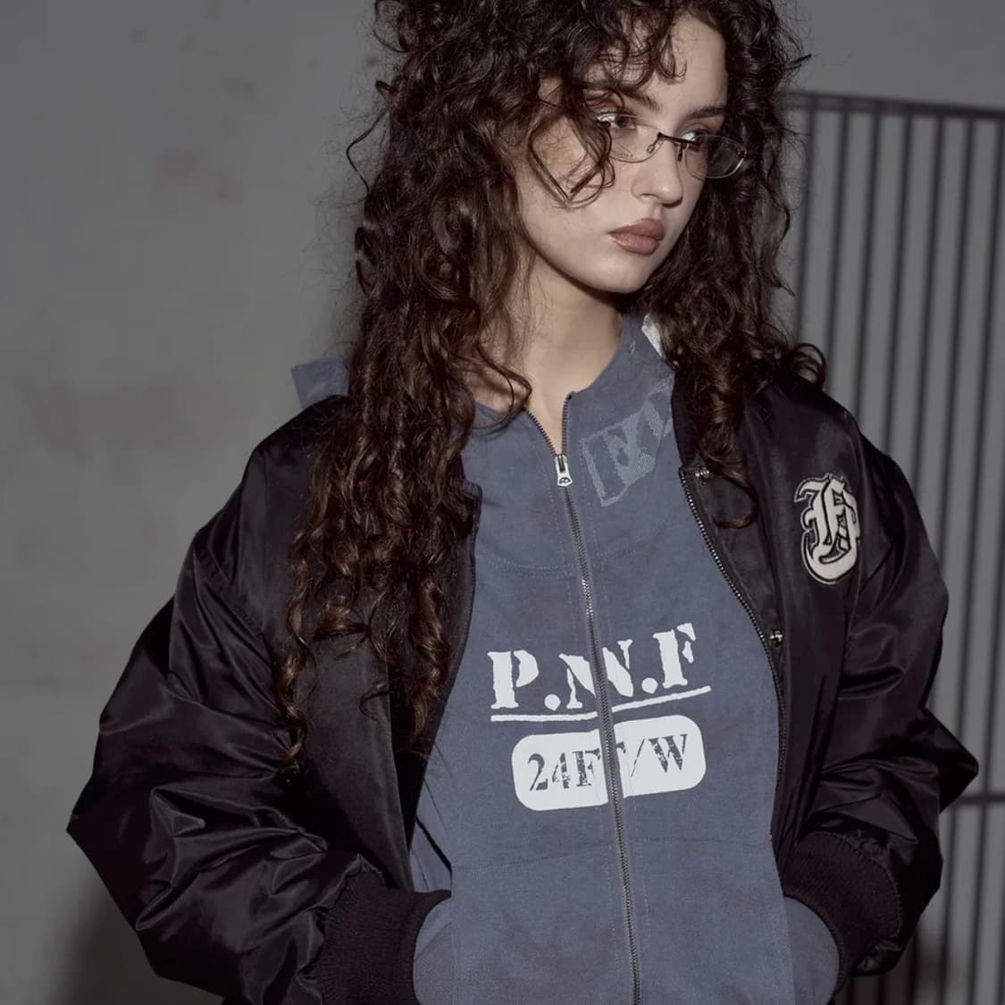 플리즈노팔로우 PLNF Logo Varsity Jacket (Black) 상품이미지3