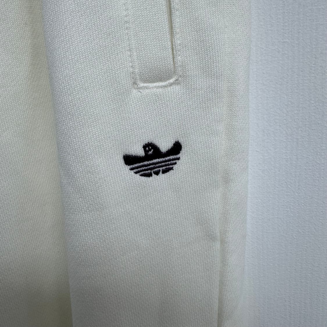 아디다스 x 마크곤잘레스 슈무팬츠 조거팬츠 L사이즈 J24 상품이미지4