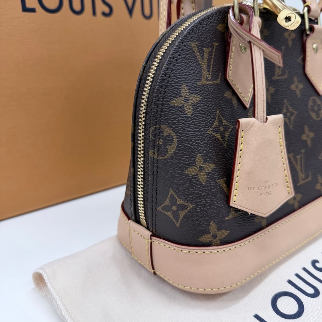 [S+급/OS] 루이비통 알마 BB 모노그램 여성 핸드백 가방 상품이미지3