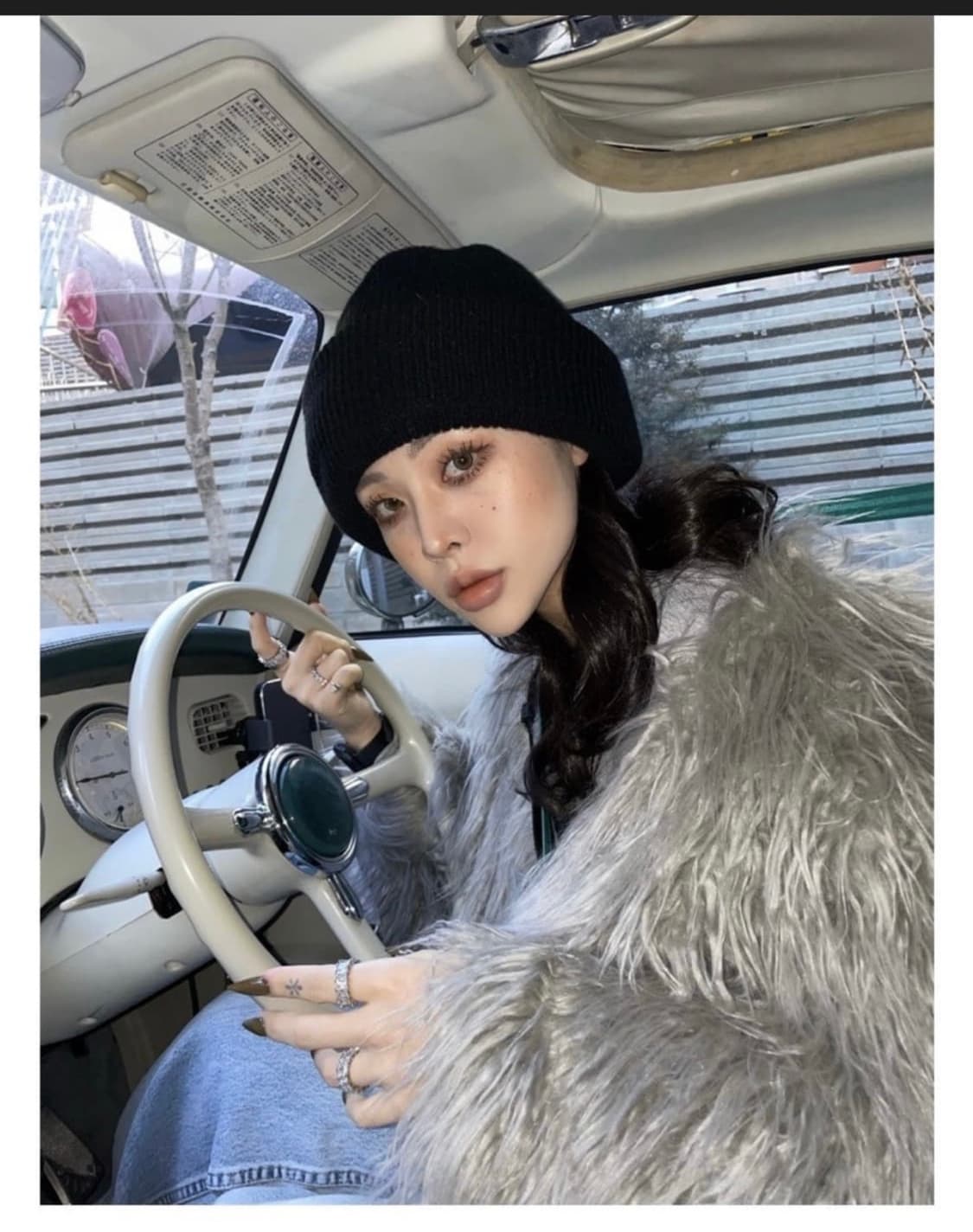 오도어 퍼자켓 화이트 상품이미지2