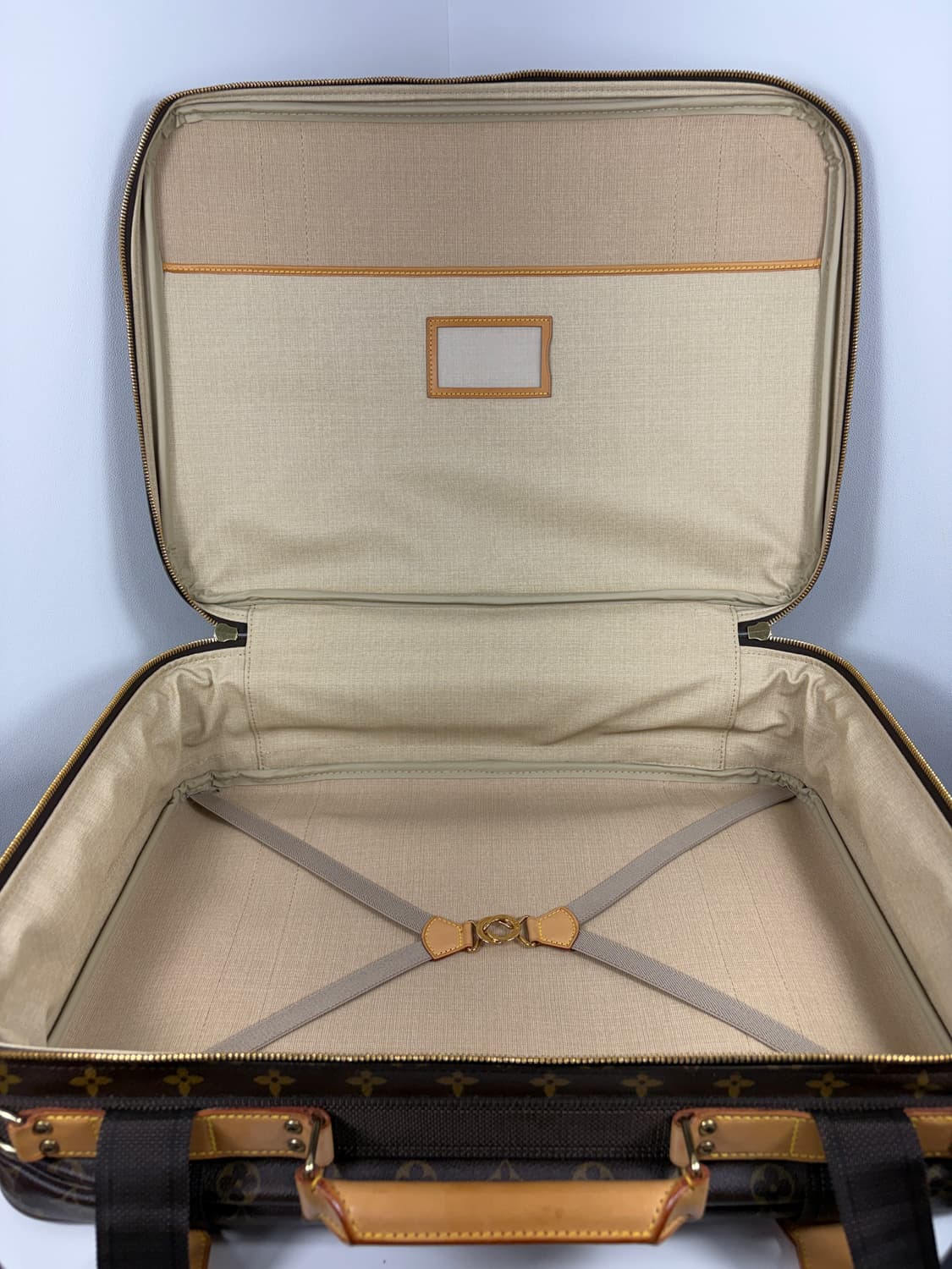 루이비통 M23356 새틀라이트53 보스턴백 상품이미지6