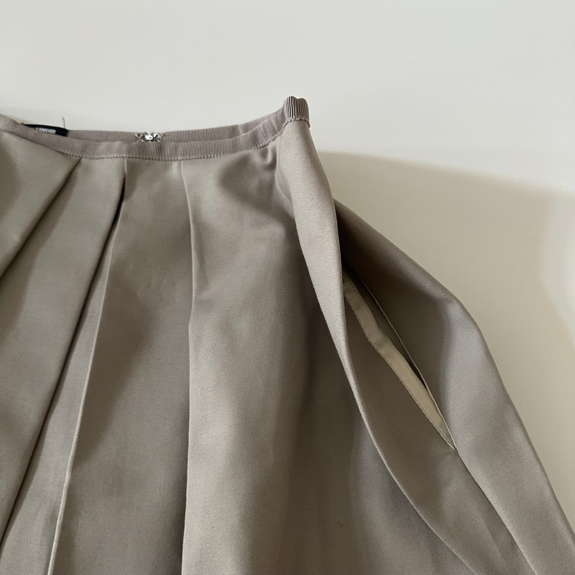 질샌더 네이비 jil sander navy 스커트 상품이미지4