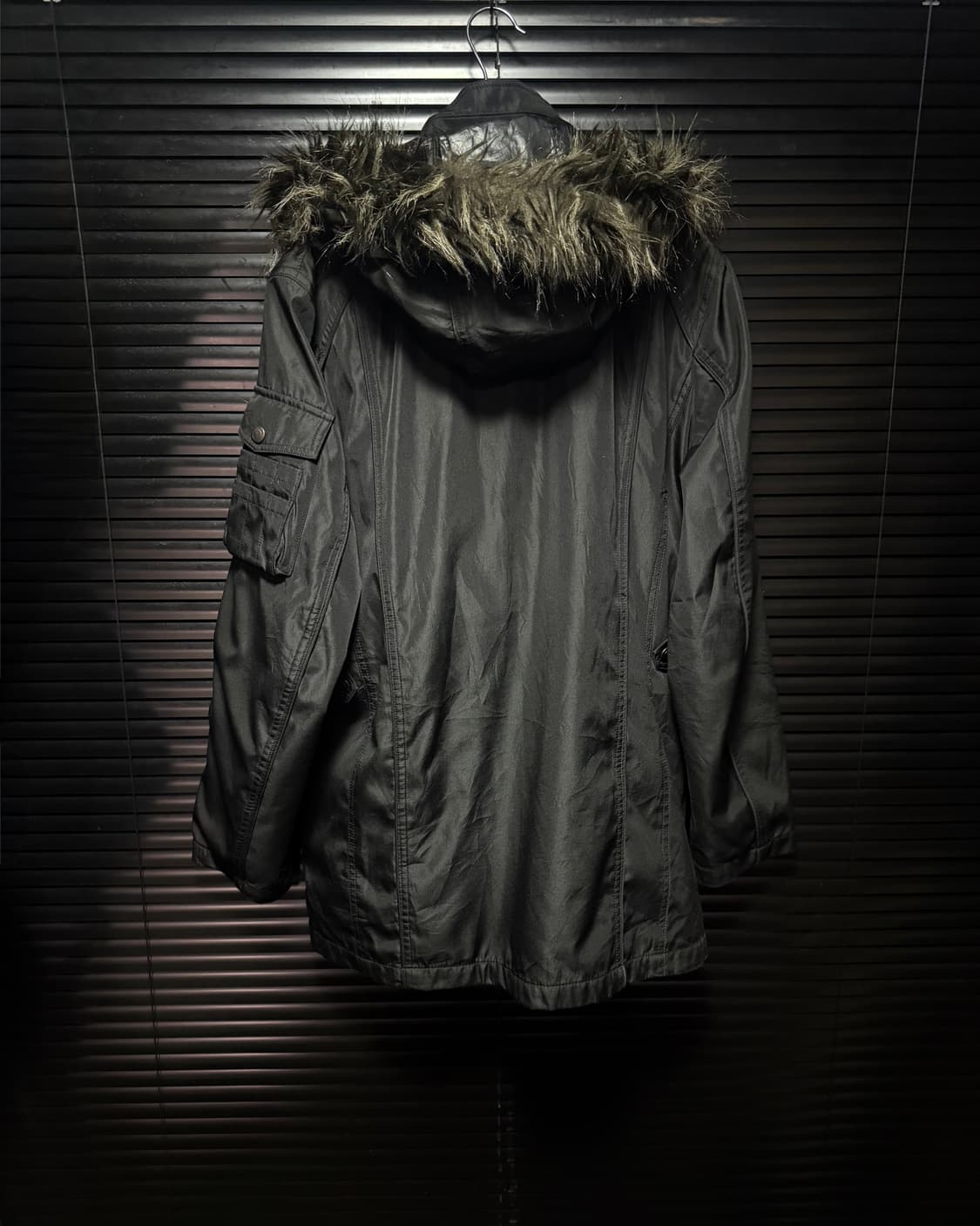 루이스 샤블론 일본 라쿤 퍼 야상 개파카 고스 펑크 락시크 하이넥 지퍼 상품이미지5