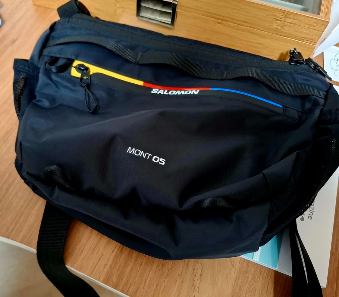 살로몬 몽트5 크로스백 라지사이즈 상품이미지1