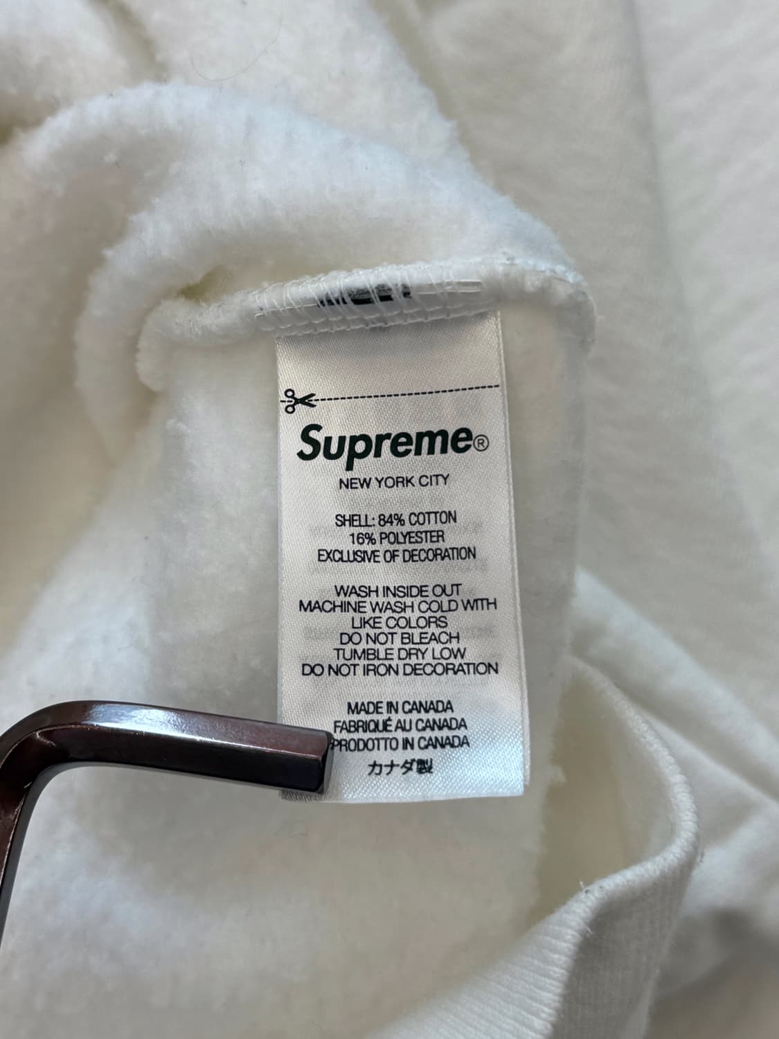 슈프림 루즈핏 23FW 서울 박스로고 화이트 스웻 후드 상품이미지7