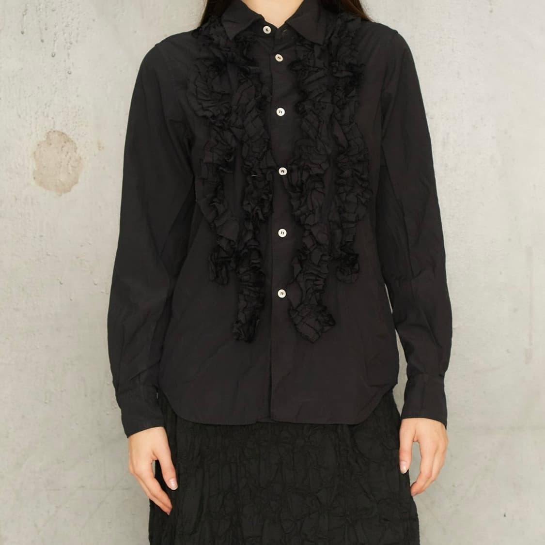 24aw 꼼데가르송 꼼데가르송 프릴 블라우스 s 상품이미지3