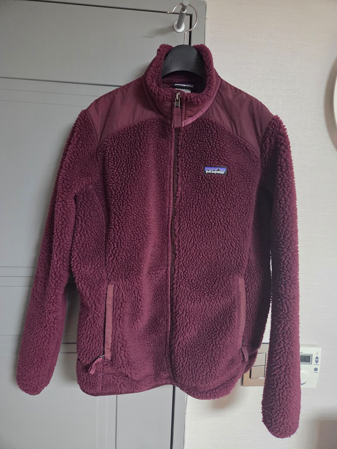 파타고니아 레트로 플리스 자켓 버건디 상품이미지1