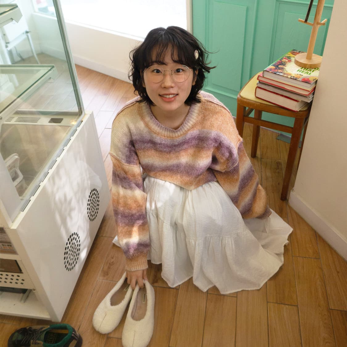 라일락 밀크티 루즈 니트 상품이미지7