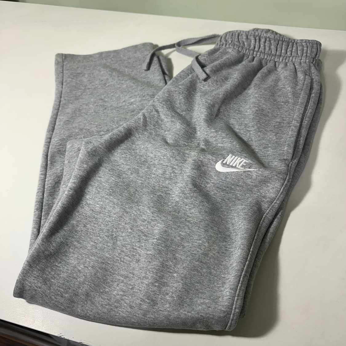 S 나이키 그레이 기본로고 밴딩 레귤러핏 코튼 트레이닝팬츠 상품이미지1