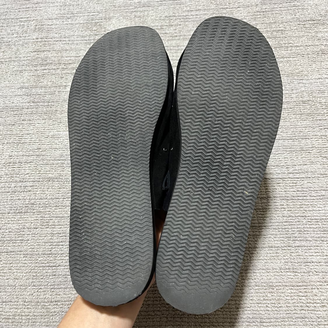 [3] 폴리테루 X 1011 리벳 뮬 / Black 상품이미지2