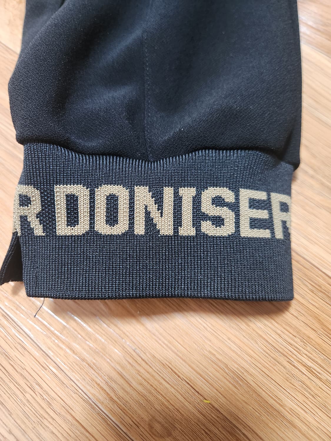 DONISER 여성 블랙 기모조커 바지 상품이미지4