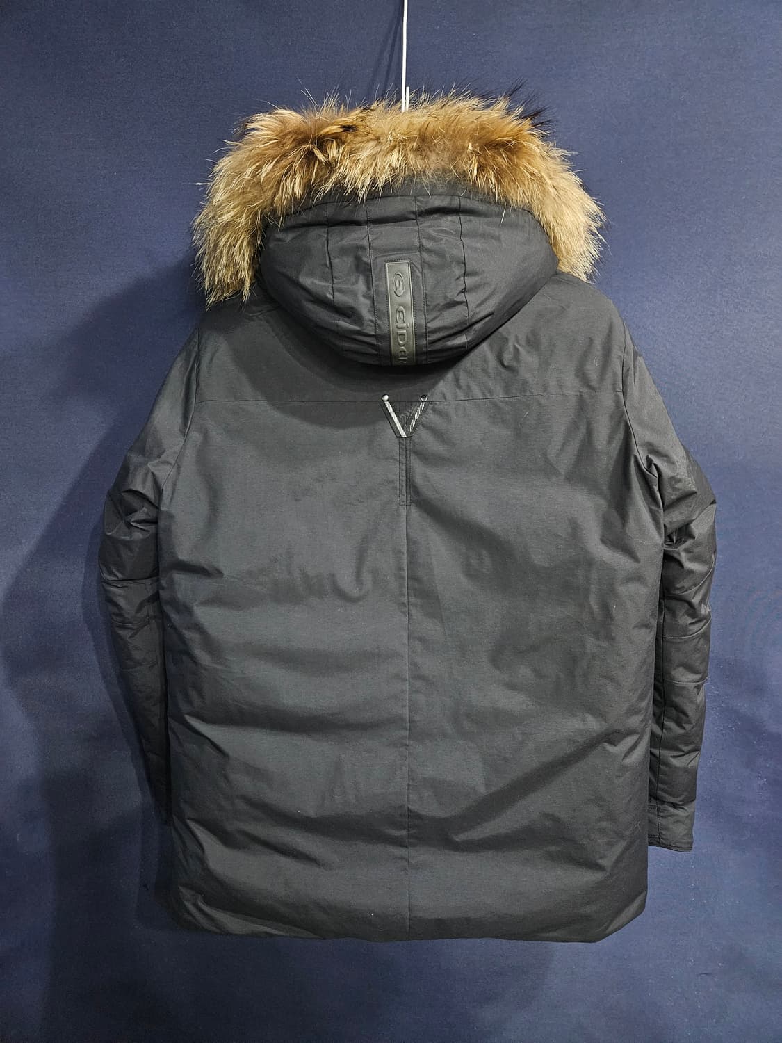 아이더 디펜더 700필 차콜컬러 남성 105 구스다운 패딩  상품이미지2